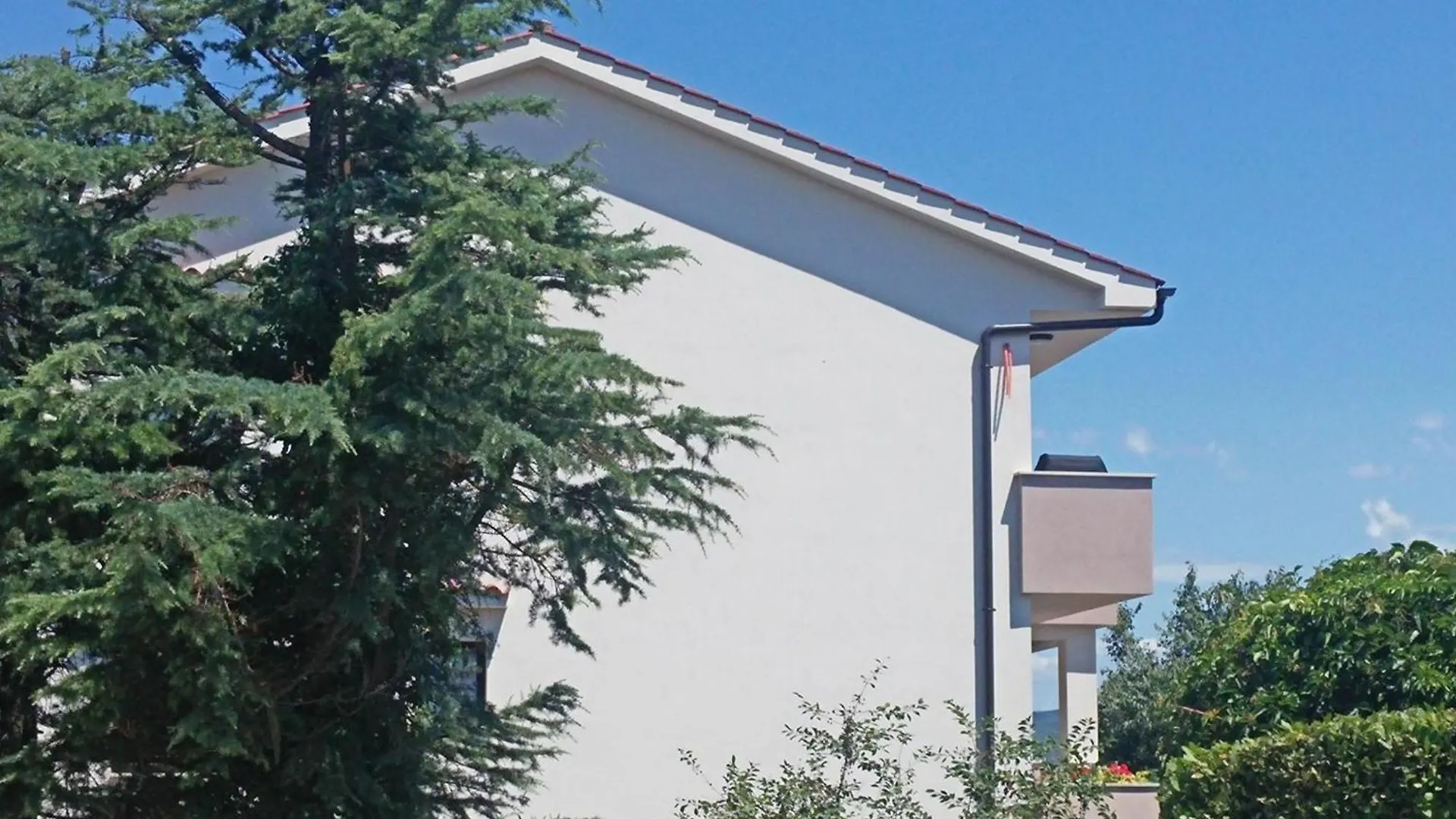 Scenic And Refined Krk Apartment With Terrace Krk Town Croatia